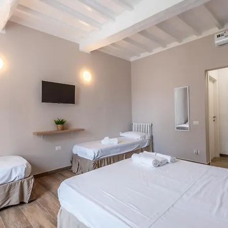 Casa vacanze L'arco Del Pellegrino *